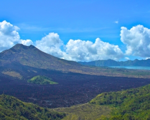 Mount-Batur-Volcano-in-Kintamani