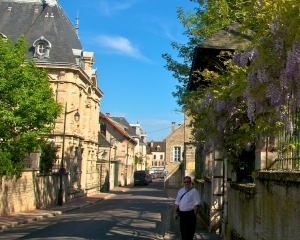 Beaune-Boulevard-Foch-Tour-des-Filles