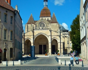 Beaune-Notre-Dame-la-cre__che Beaune-Notre-Dame-la-cre__che