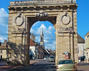Beaune-Porte-Saint-Nicolas-1479-_1_ Beaune-Porte-Saint-Nicolas-1479-_1_