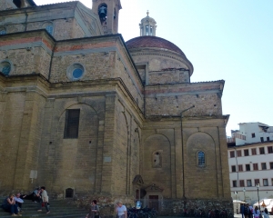 Basilica-of-San-Lorenzo-Florence_-Italy-_1_