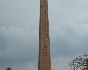 Egyptian-obelisk-of-Ramesses-II