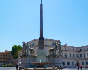 Roma-Obelisco-Quirinale-piazza-del-Quirinale