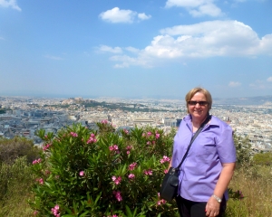 Sue-with-view-of-Athens-and-the-Acropolis-in-the-background