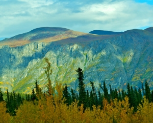 Fall-Foliage-along-the-Alaska-Hwy-_2_