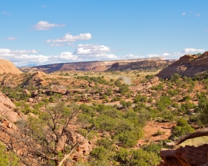 The-scenic-vista-from-the-trail-up-to-Upheaval-Dome-Canyonlands-NP