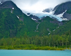 Explorer-Glacier