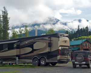 Our-coach-and-jeep-at-Stony-Creek-RV-Park-with-a-great-view-when-it_s-not-cloudy