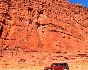 Taking-a-break-on-the-Shafer-Trail