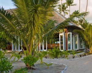 Wakatobi-dining-room